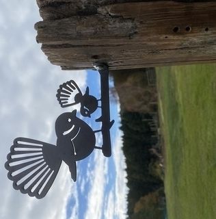 Fantail and Chick Metal Bird